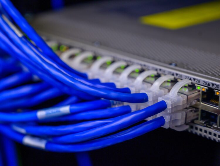Jak przeprowadzić wycenę domeny – kroki i metody przeprowadzania wyceny wartości domeny internetowej.