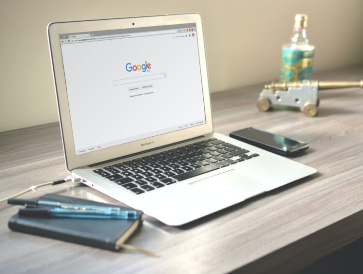 Zrozumienie stron YMYL (Your Money or Your Life): Jak Google ocenia te strony